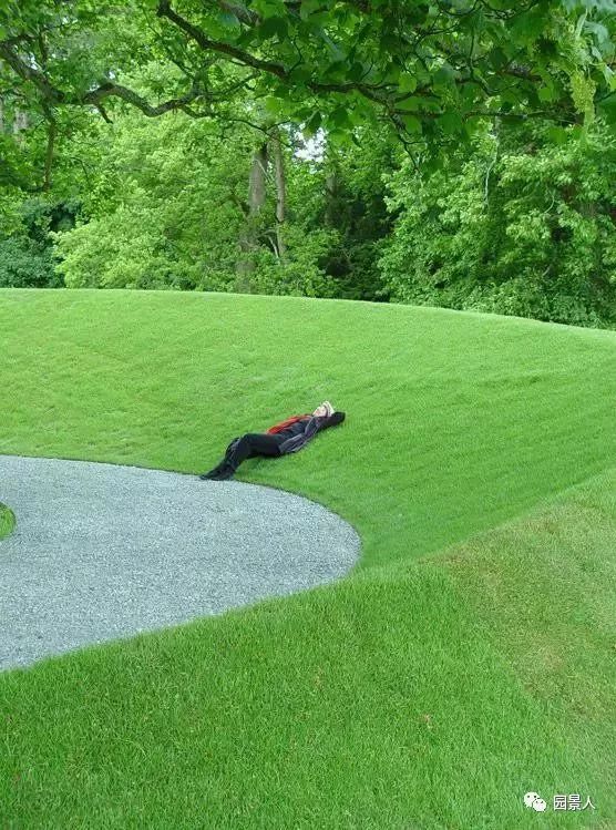 景觀微地形堆坡的藝術(shù)